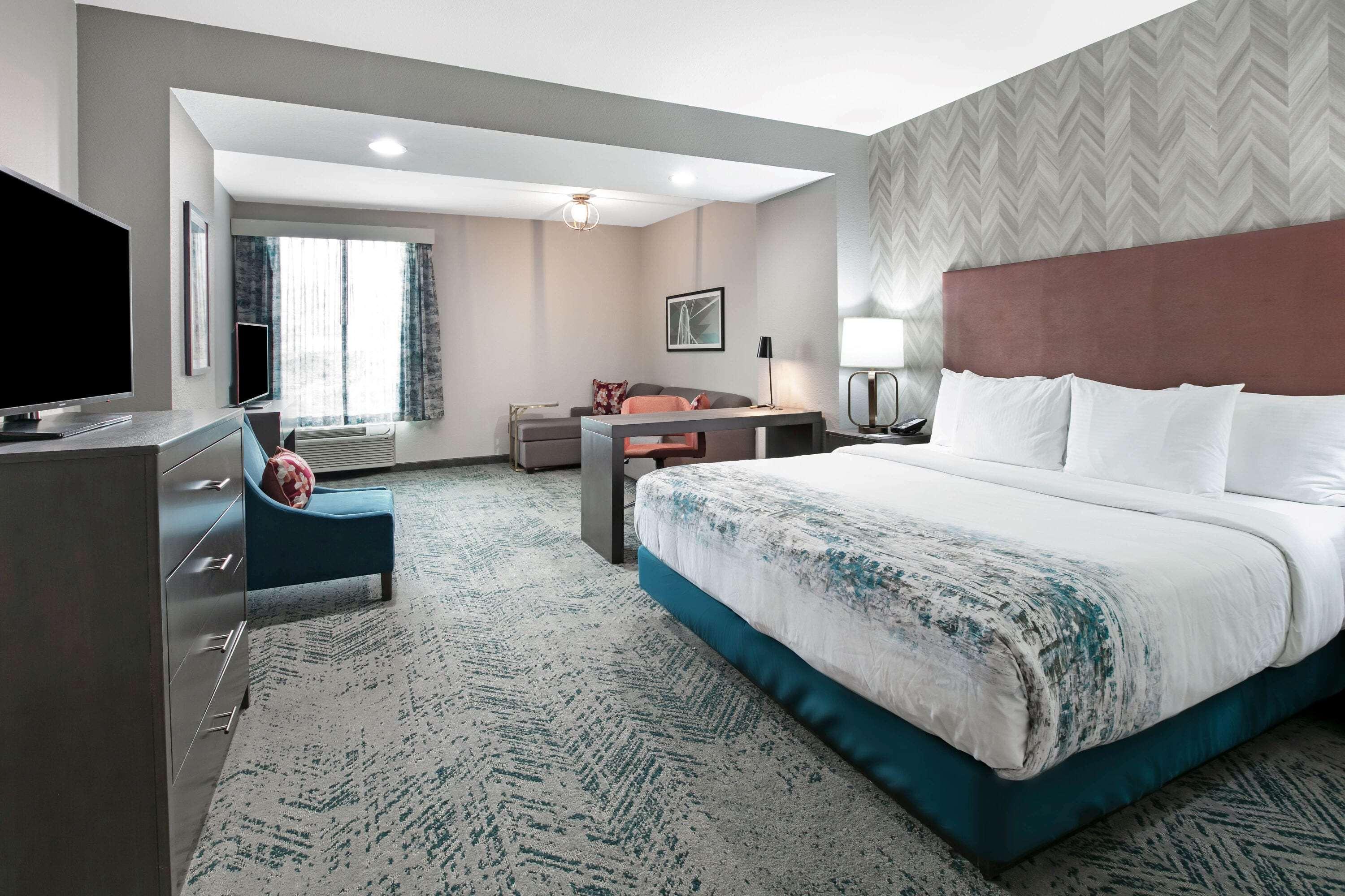 יולס La Quinta Inn & Suites Dfw West-Glade-Parks מראה חיצוני תמונה
