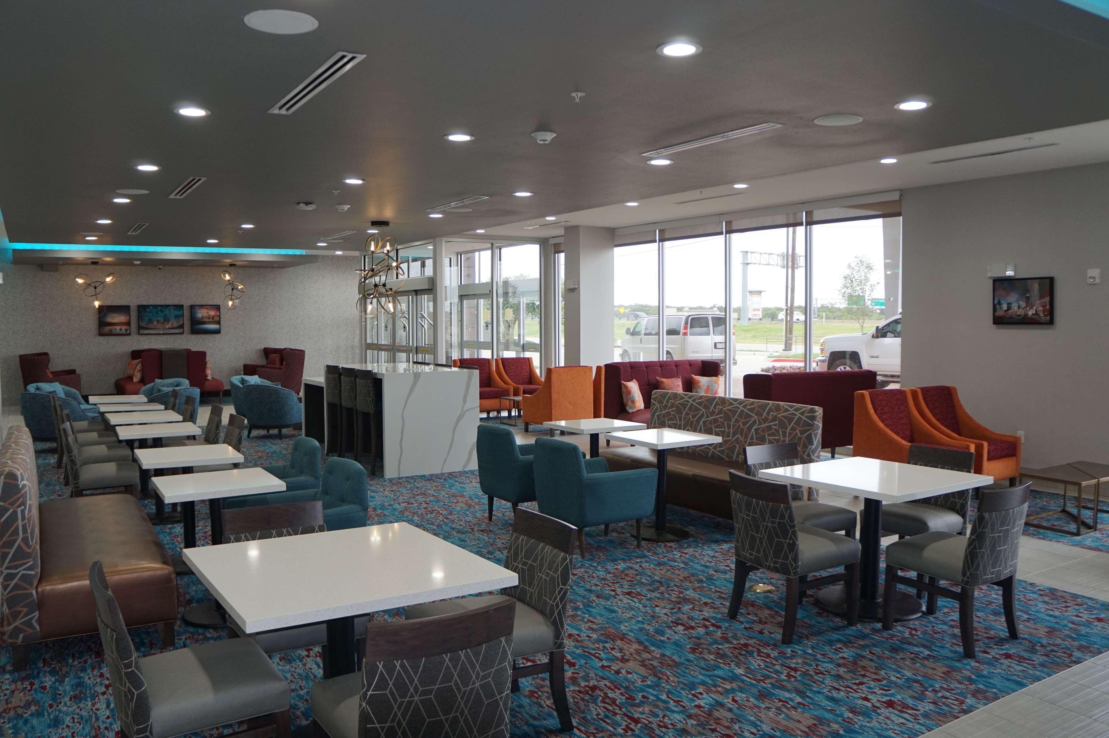 יולס La Quinta Inn & Suites Dfw West-Glade-Parks מראה חיצוני תמונה