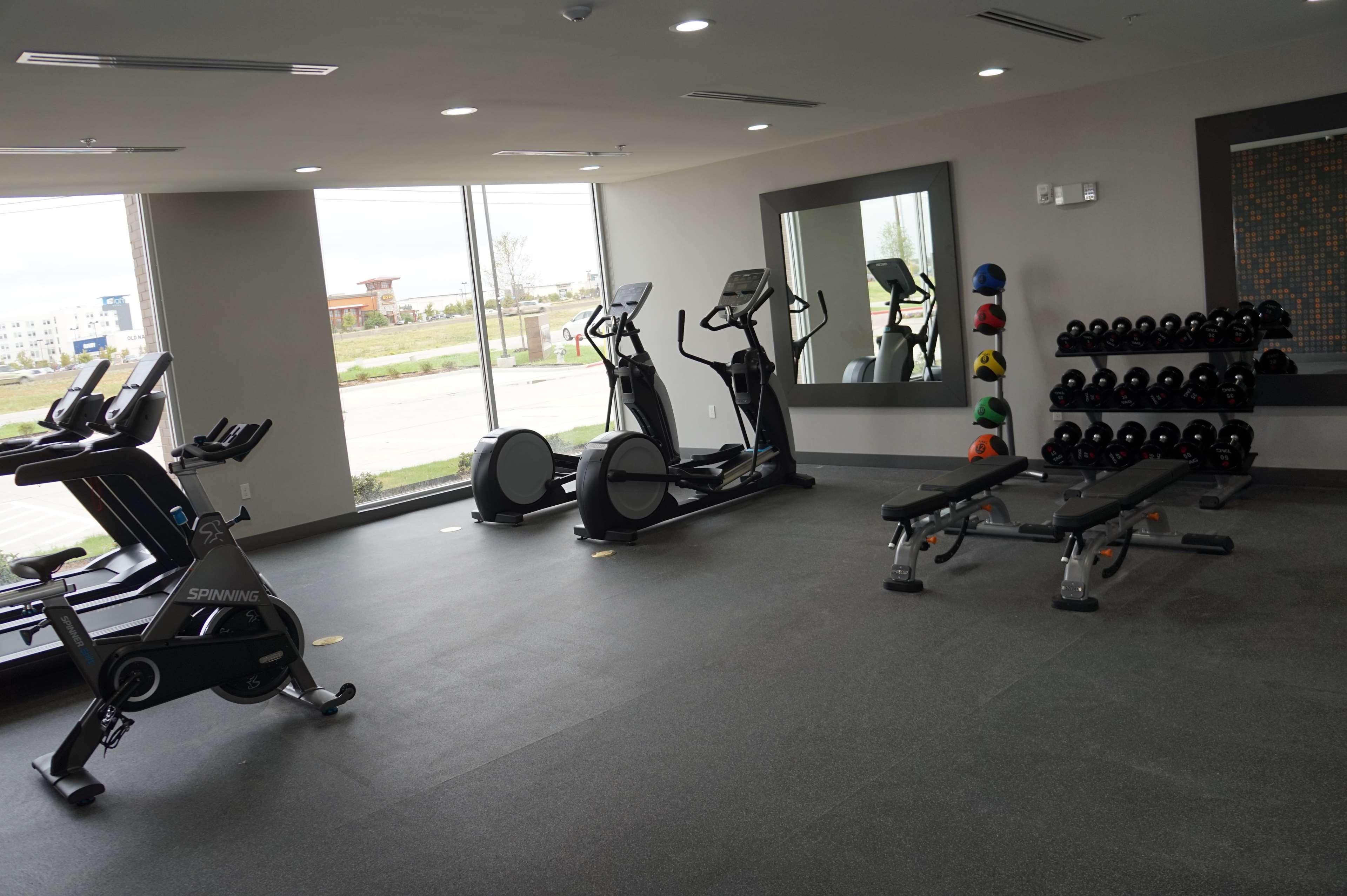 יולס La Quinta Inn & Suites Dfw West-Glade-Parks מראה חיצוני תמונה